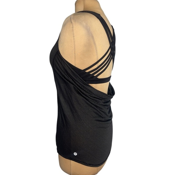 Lululemon Wild Tank size 4
Heathered Black / Black W1I90S - Picture 4 of 7